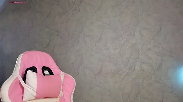 Lovelly molly1 online show from 28, 6, 2026
