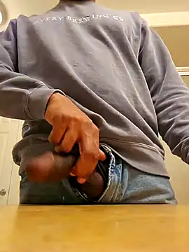 TraddyZaddy online show from 2, 12, 2025