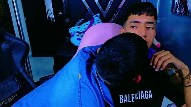 darwinandbrayann online show from 11, 11, 2025