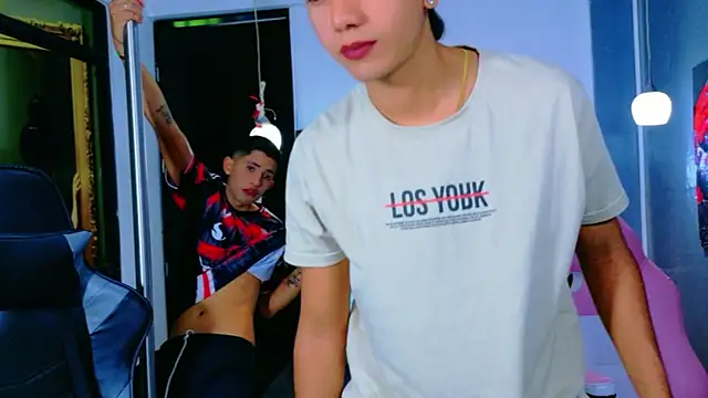 darwinandbrayann online show from 12, 11, 2025