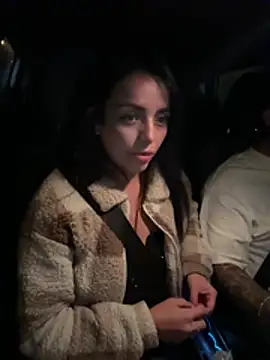 MailynAndNick online show from 11, 1, 2026