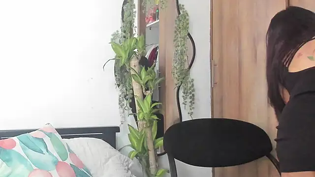 MailynAndNick online show from 7, 3, 2026