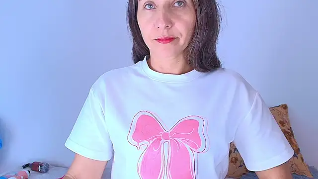 alana pink95 online show from 31, 3, 2026