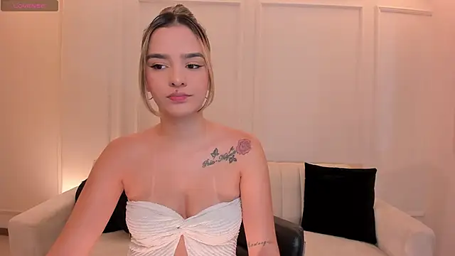 Snapshot of LaurentRosse1 chatting on 30, 6, 2026 LaurentRosse1 online show from 30, 6, 2026