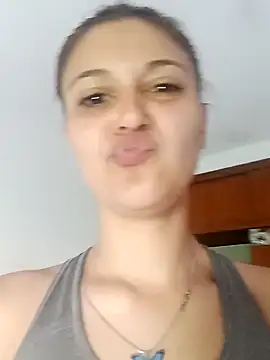 larubia arg online show from 22, 12, 2025