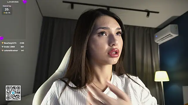 candylolly   online show from 15, 11, 2025