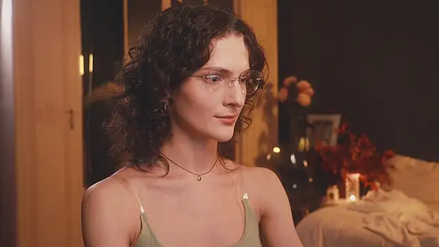 Snapshot of _arta_ chatting on 28, 11, 2025 arta online show from 28, 11, 2025