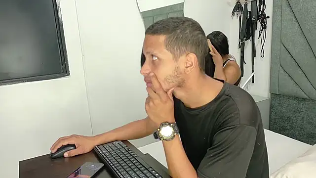Snapshot of DamianandEva chatting on 20, 6, 2026 DamianandEva online show from 20, 6, 2026