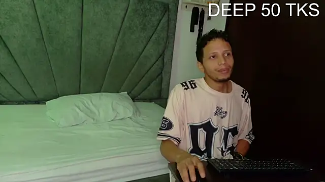 DamianandEva online show from 1, 4, 2026