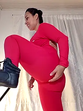 Natural BIGASS Nina online show from 6, 5, 2026