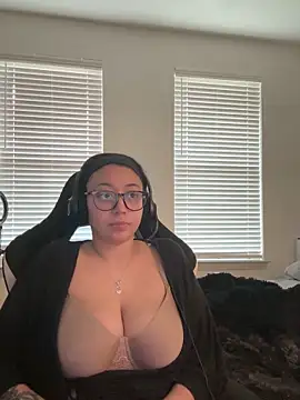 minha baby online show from 15, 4, 2026