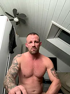 superbertok online show from 17, 11, 2025