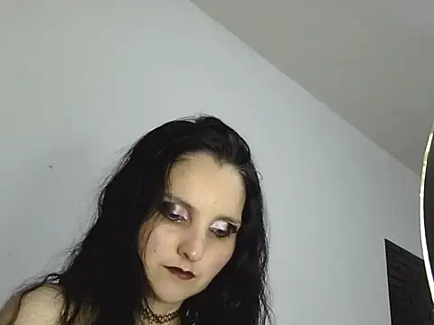 Morticia Black online show from 22, 12, 2025