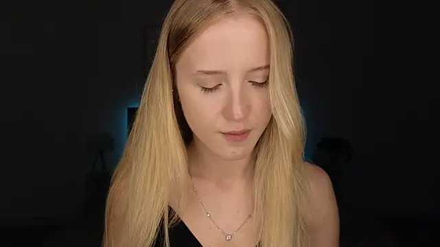 Snapshot of adele_armass chatting on 11, 7, 2026 adele armass online show from 11, 7, 2026