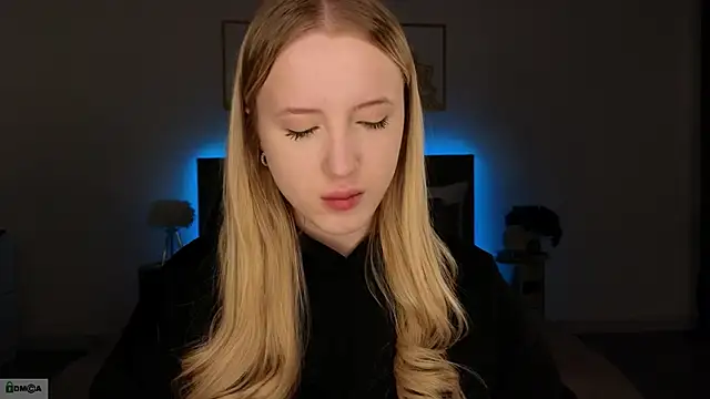 Snapshot of adele_armass chatting on 13, 2, 2026 adele armass online show from 13, 2, 2026