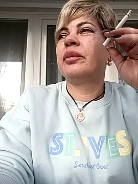 Snapshot of MilkySky chatting on 18, 11, 2025 MilkySky online show from 18, 11, 2025