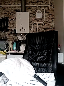 MilkySky online show from 2, 4, 2026