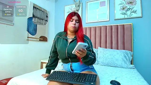 ScarlettWild  online show from 3, 12, 2025