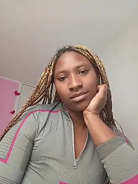 EvonyFoxxx online show from 12, 3, 2026