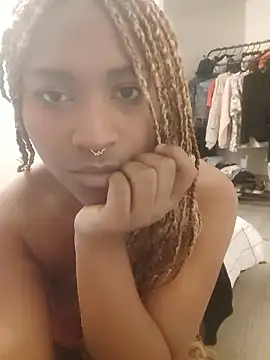 EvonyFoxxx online show from 14, 1, 2026