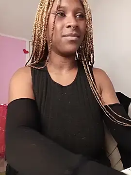 EvonyFoxxx online show from 10, 3, 2026