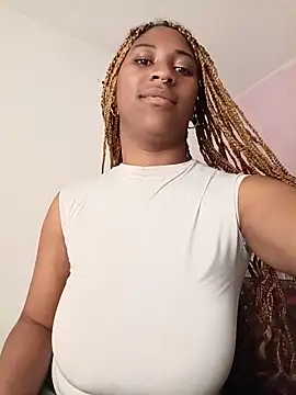Snapshot of EvonyFoxxx chatting on 5, 6, 2026 EvonyFoxxx online show from 5, 6, 2026