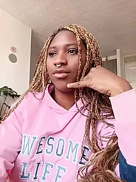 EvonyFoxxx online show from 8, 2, 2026