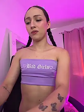 BabyLauritaa online show from 31, 5, 2026