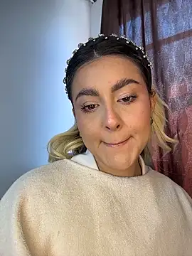 Elina Hills online show from 22, 4, 2026