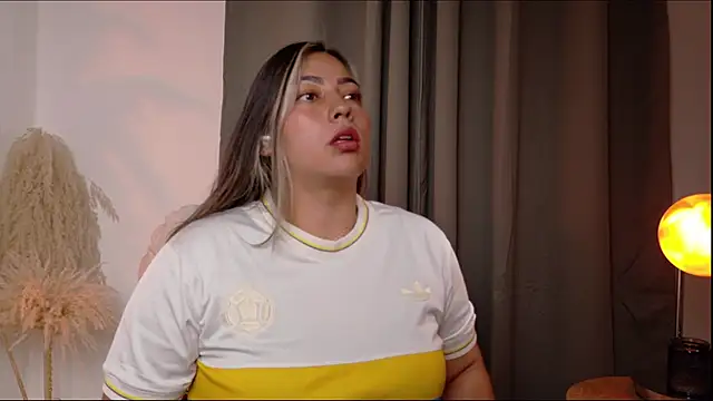 Zara Nova online show from 27, 6, 2026