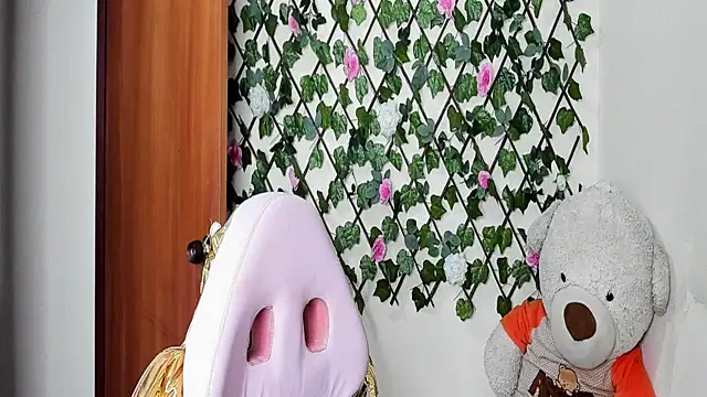 melani ferraraa  online show from 1, 11, 2025