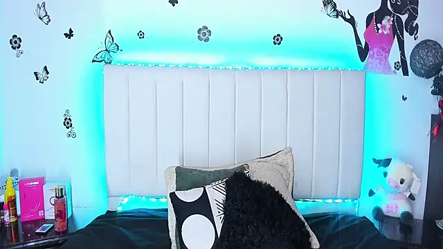 melani ferraraa  online show from 7, 2, 2026