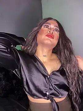 melani ferraraa  online show from 15, 4, 2026