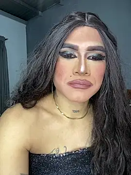 melani ferraraa  online show from 5, 4, 2026