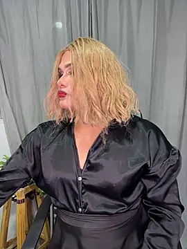 Snapshot of melani_ferraraa_ chatting on 19, 7, 2026 melani ferraraa online show from 19, 7, 2026