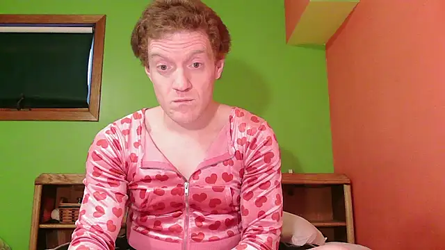 glamtransgoddess15 online show from 24, 2, 2026