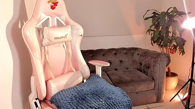 eva  s online show from 30, 5, 2026