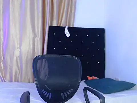 zoelittle3 online show from 26, 11, 2025