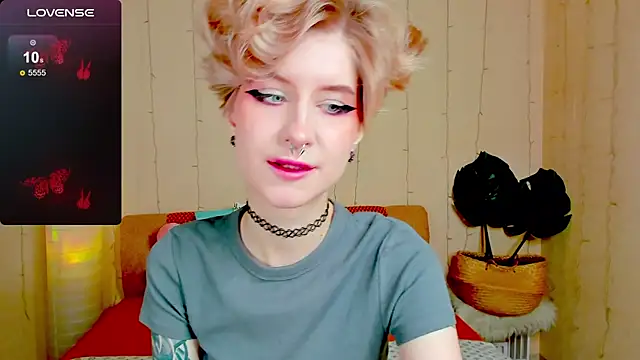 Angel Julles online show from 14, 11, 2025