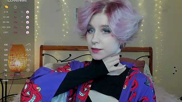 Angel Julles online show from 6, 6, 2026