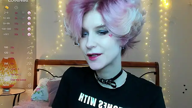 Angel Julles online show from 4, 6, 2026