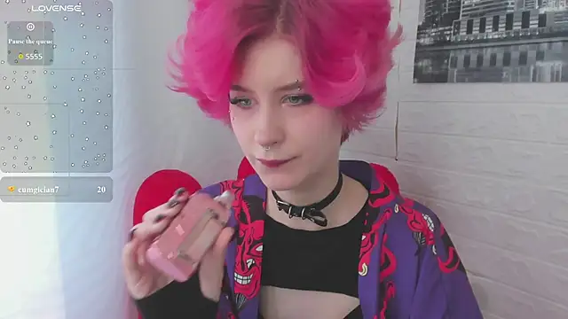 Angel Julles online show from 18, 6, 2026