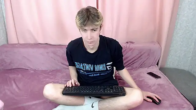 Harvey foster online show from 14, 11, 2025