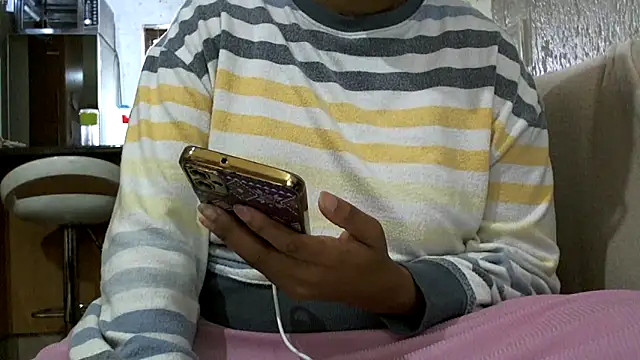 NewBeginnings8 online show from 18, 2, 2026