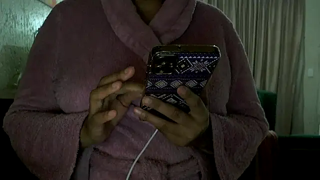 Snapshot of NewBeginnings8 chatting on 2, 7, 2026 NewBeginnings8 online show from 2, 7, 2026