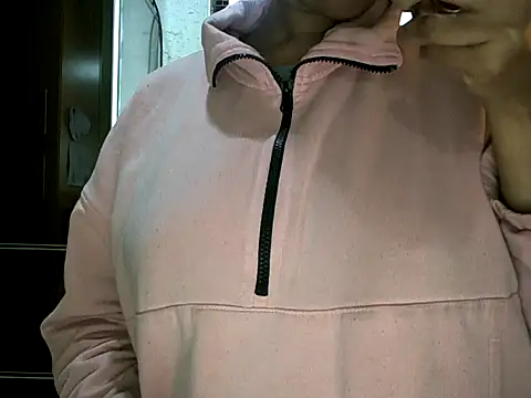 NewBeginnings8 online show from 4, 11, 2025