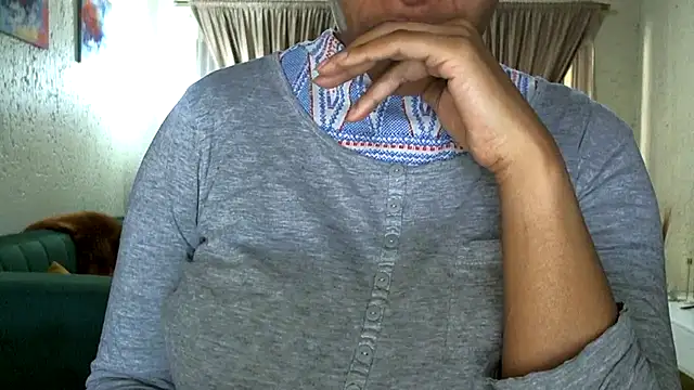 NewBeginnings8 online show from 25, 2, 2026