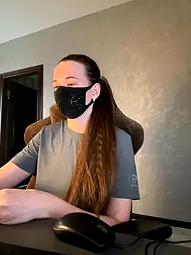 ZlatoslavaLo online show from 12, 11, 2025