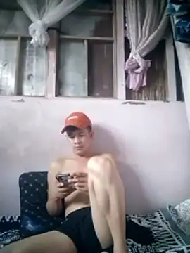 Hot-babyyboy30 online show from 3, 6, 2026