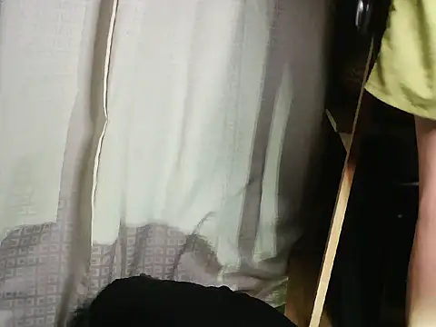 Hot-babyyboy30 online show from 1, 11, 2025